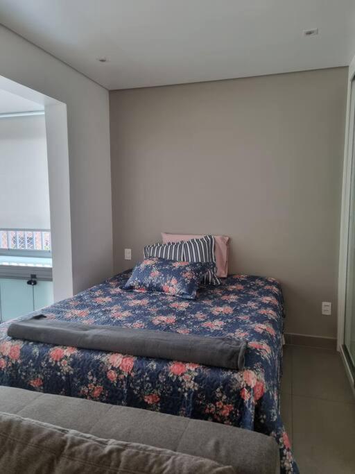 Mobiliado, Com Garagem, 50m Metro Brooklin, Proximo Shopping Morumbi Em Sp Apartamento São Paulo