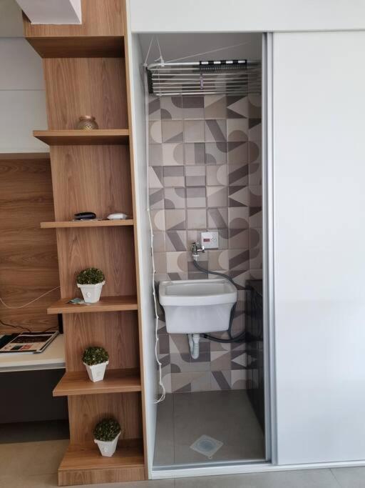 Mobiliado, Com Garagem, 50m Metro Brooklin, Proximo Shopping Morumbi Em Sp Apartamento